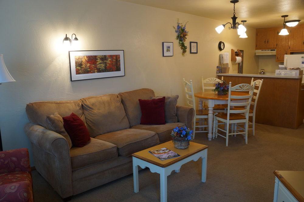 Waterbury Inn Ephraim Extérieur photo