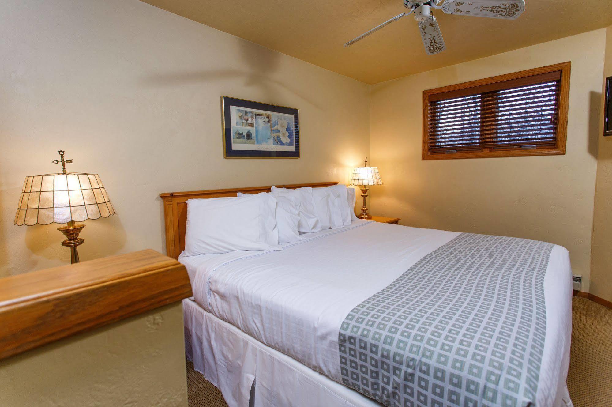 Waterbury Inn Ephraim Extérieur photo